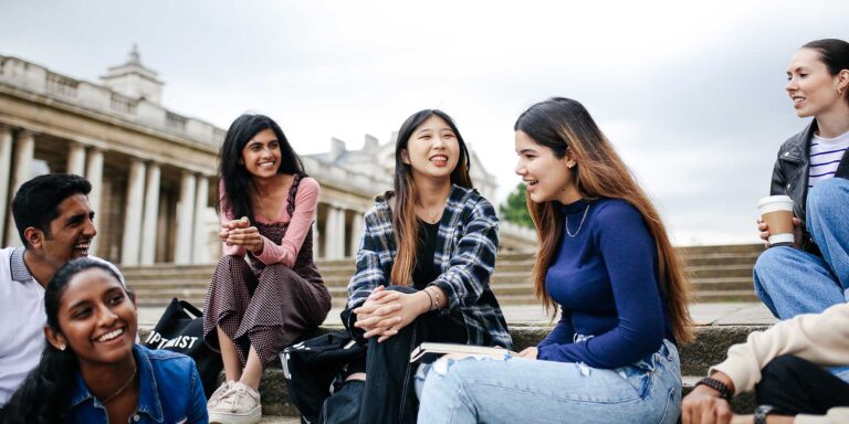 6 Internships for International Students in the UK 2024